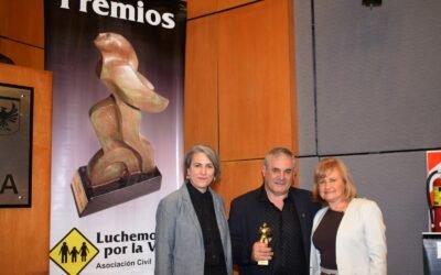 Radio UNdeC recibió un reconocimiento nacional en los Premios “Luchemos por la Vida” 2025