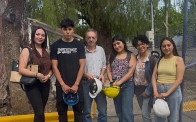 Estudiantes de Ingeniería Mecatrónica realizaron una visita técnica a EDELAR S.A.U.