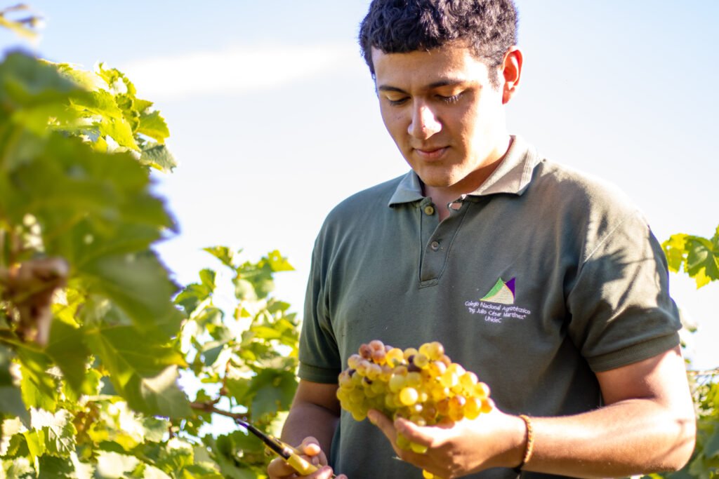 Firma de convenios con el sector productivo