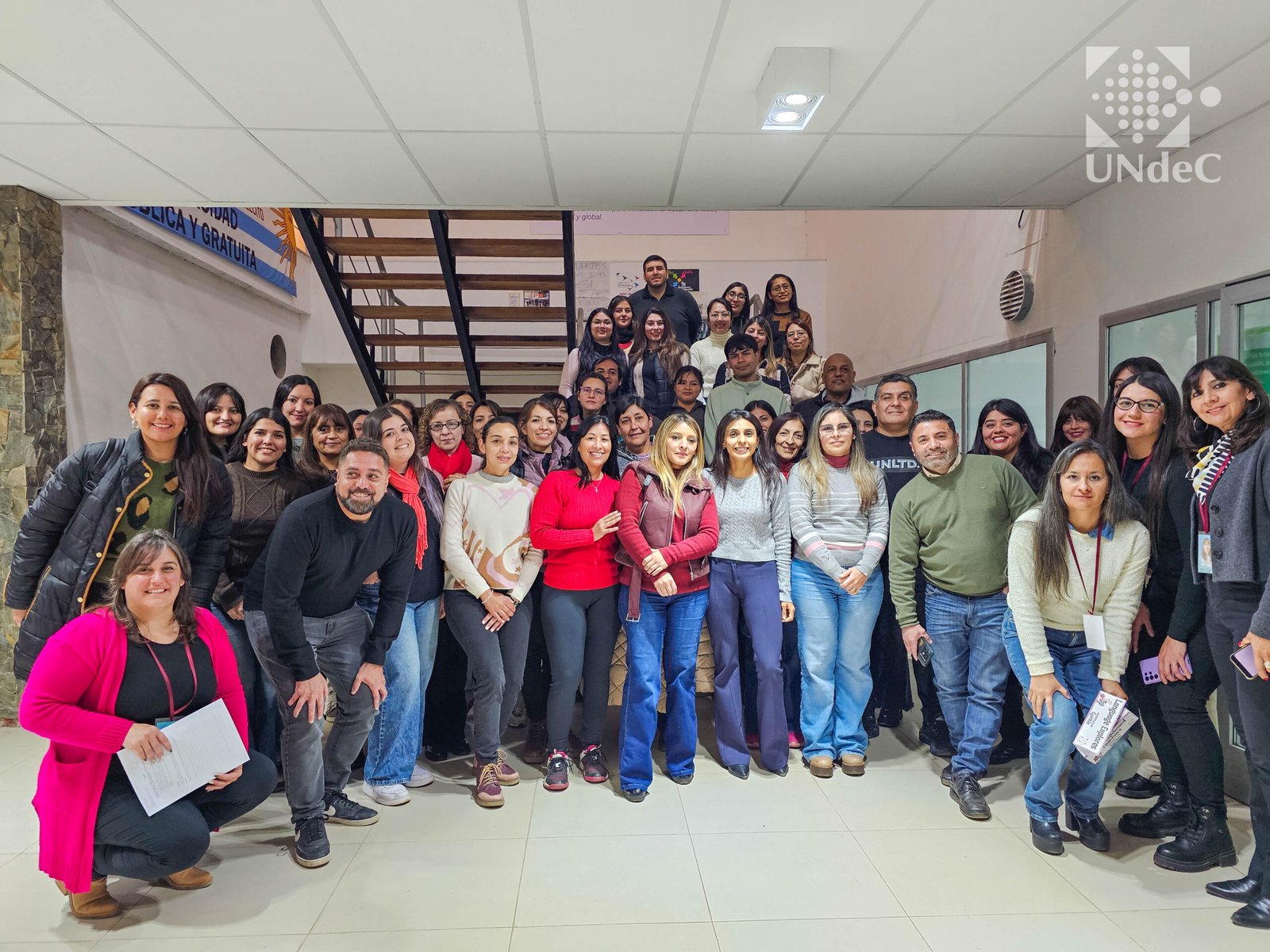 Academicas Formación y Capacitación en Idiomas 120626-9