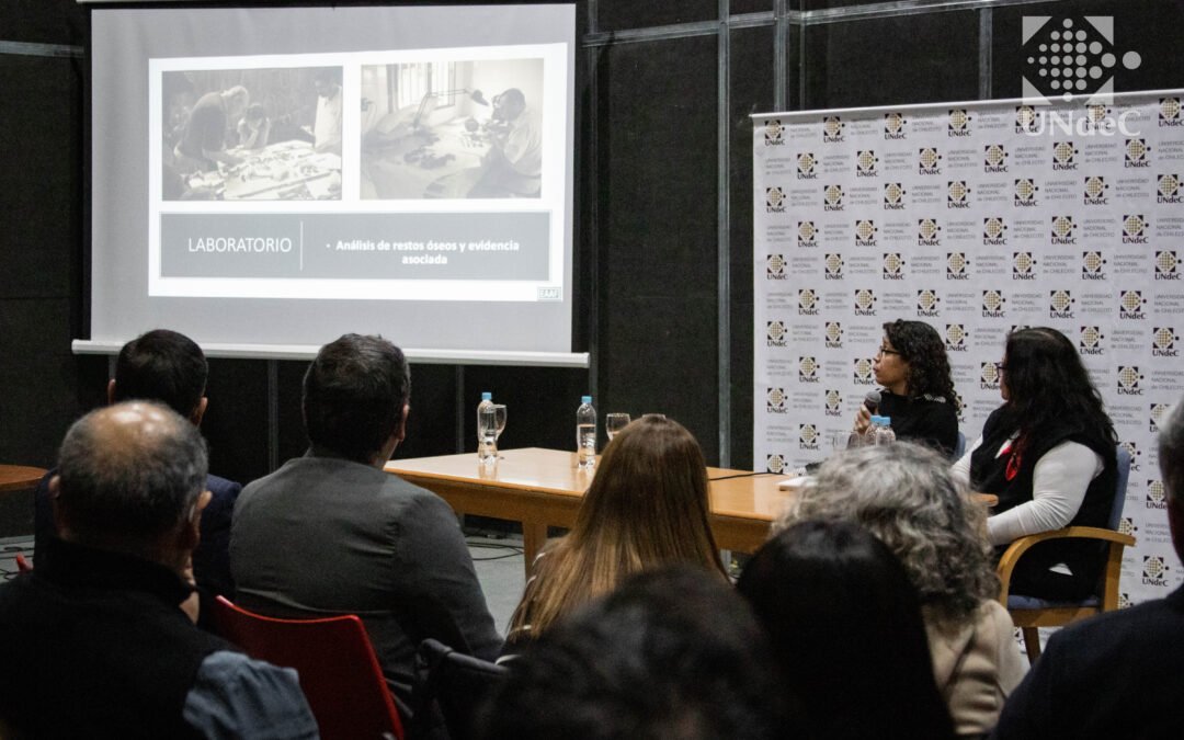 La UNdeC fue sede de una jornada sobre Ciencia Forense, Memoria y Derechos Humanos