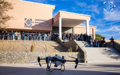 La UNdeC capacitó en el uso de drones aplicados al campo