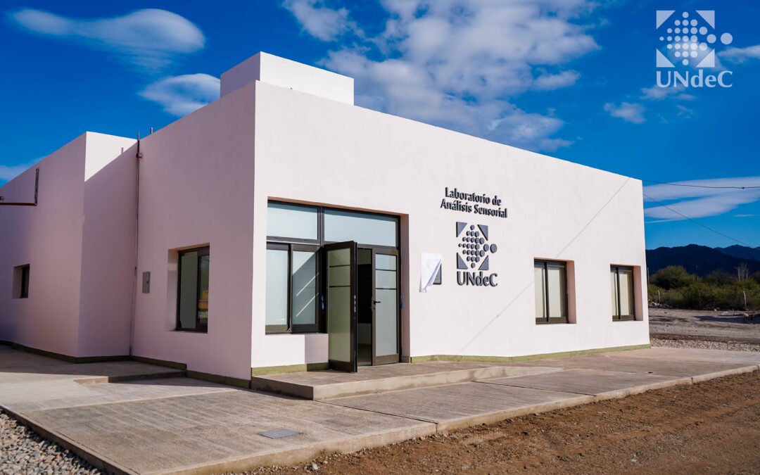 INVESTIGACIÓN | La UNdeC inauguró el primer Laboratorio de Análisis Sensorial de la región