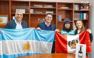 CRISCOS | La UNdeC recibió a la Dra. Norma Lorena Catacora, de la Universidad Nacional José María Arguedas, Perú.